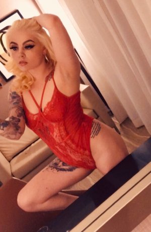 Collyn tantra massage in Palestine TX & escorts
